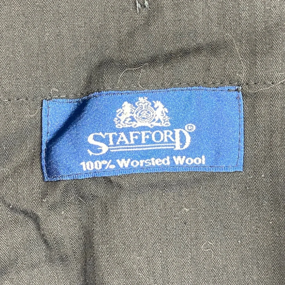 Stafford 2 Piece Wool Suit Mens 40S Blue Vintage Pleated Cuffed
